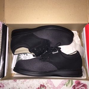 Acor Diabetic Shoes